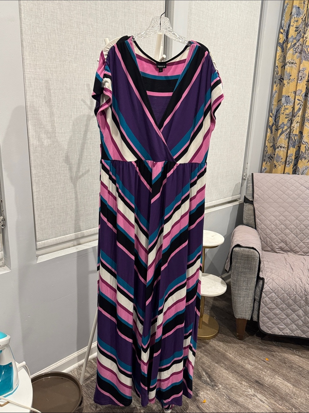 Torrid V-Neck Maxi Dress in Purple Pink Stripes 3X